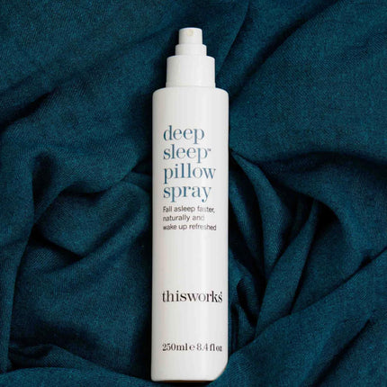 THISWORKS Deep Sleep Pillow Spray – 250 ml | Natural Aromatherapy Sleep Aid with Lavender, Vetivert & Chamomile